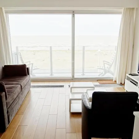 Escape, Cleaning Included Lägenhet