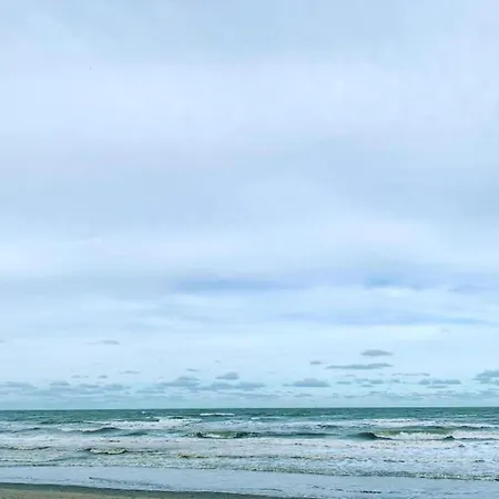 Escape, Cleaning Included Lägenhet Nieuwpoort